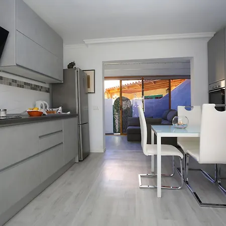 Garden House Apartment